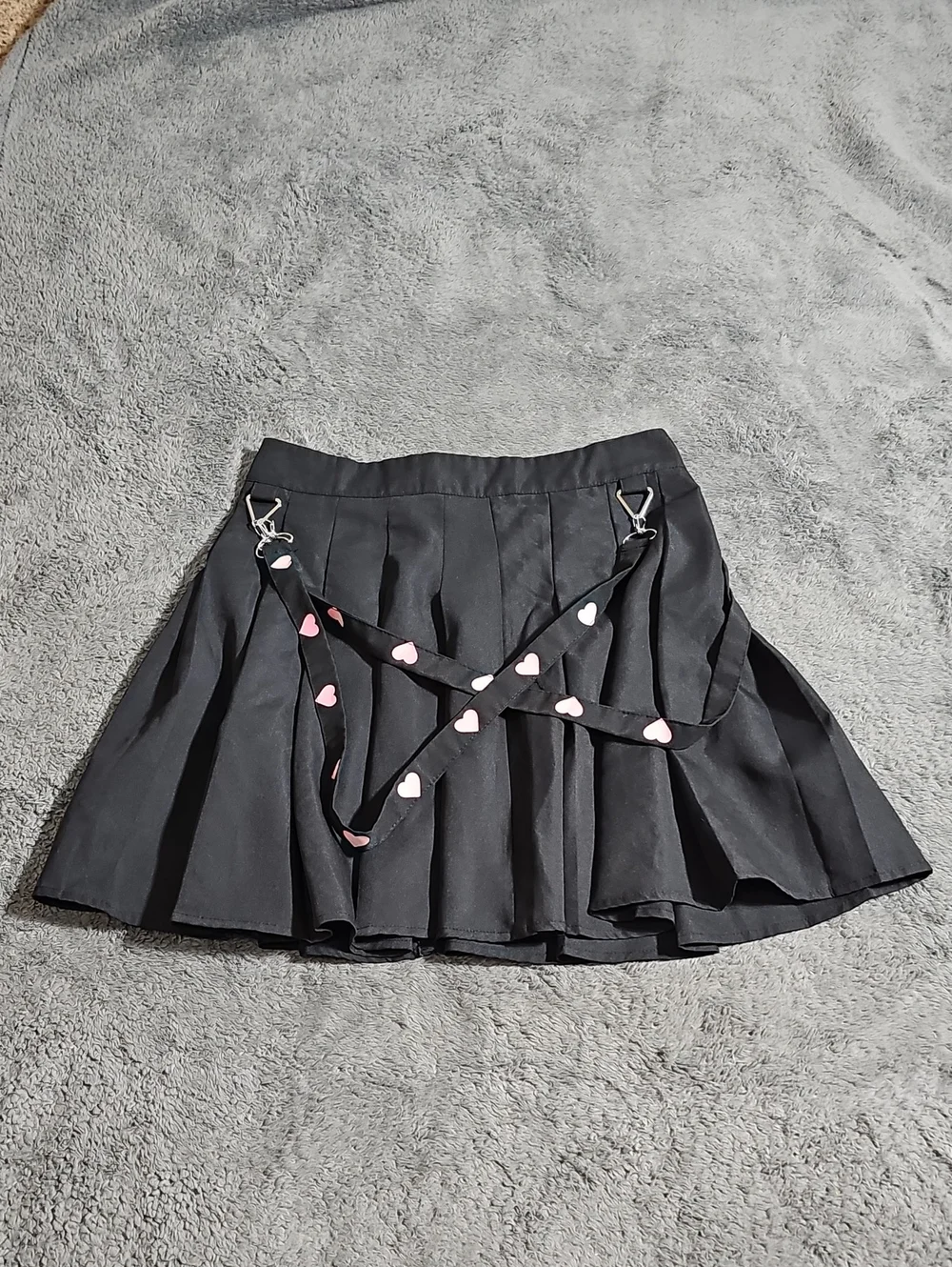 Romwe Black Pleated Skirt Pink Heart Removable Suspenders Hot Topic Punk Size M